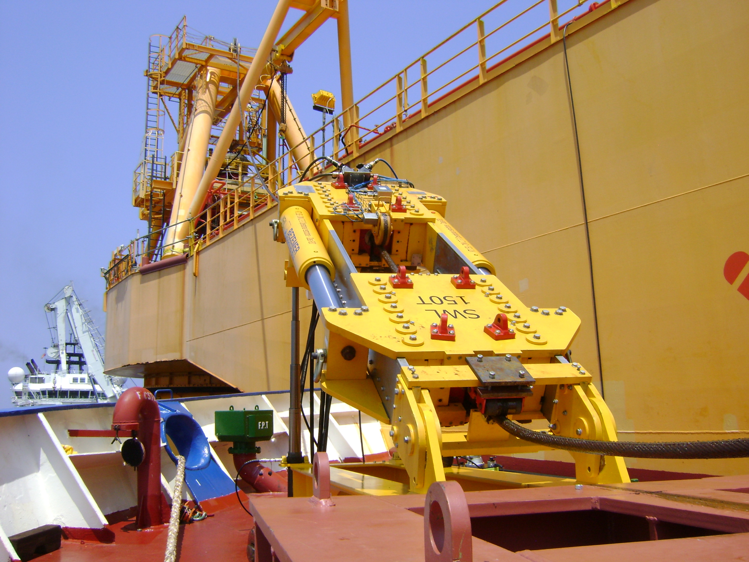 Yetagun Project Myanmar 150 Ton Linear Winch KTI 150 | Bezemer Group Yetagun Project Myanmar 150 Ton Linear Winch KTI 150 | Bezemer Group